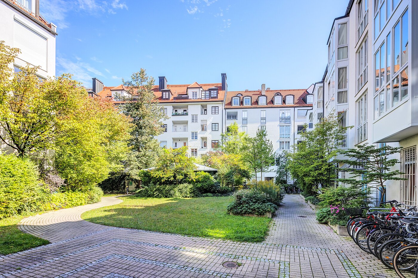 Appartement avec 1 pièce | München-Schwabing | 70249 | ...parkähnlichem...