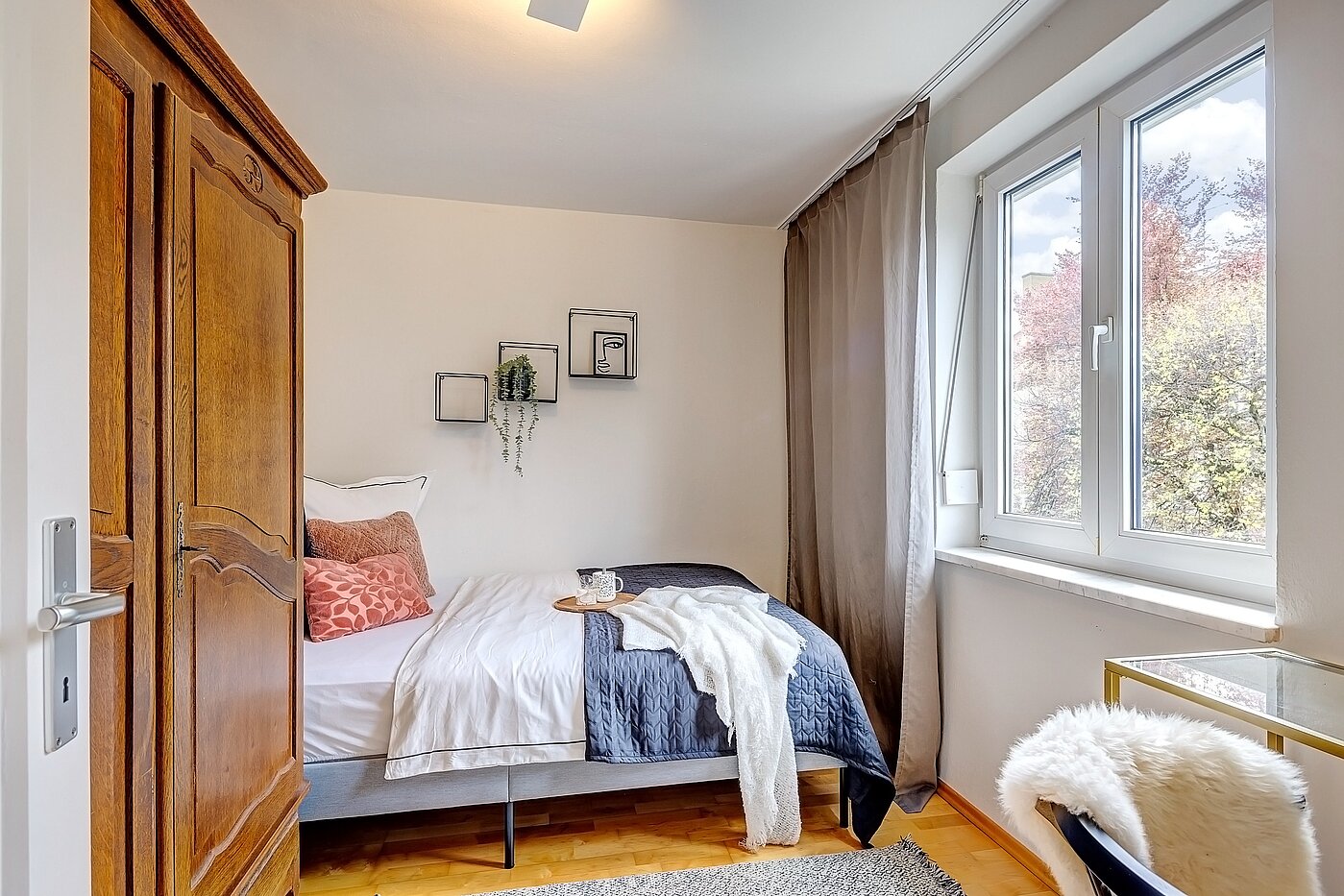 Appartement avec 1.5 pièces | München-Schwabing | 70014 | Schlafzimmer mit...