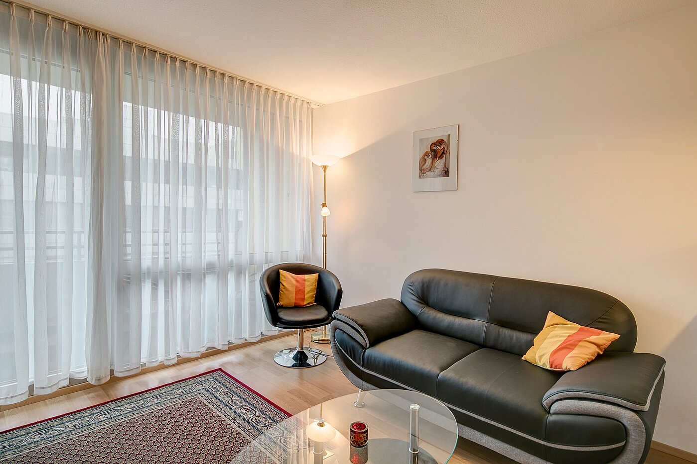 Appartement avec 1 pièce | München-Berg am Laim | 2207ML6 | ...mit gemütlicher Couch...