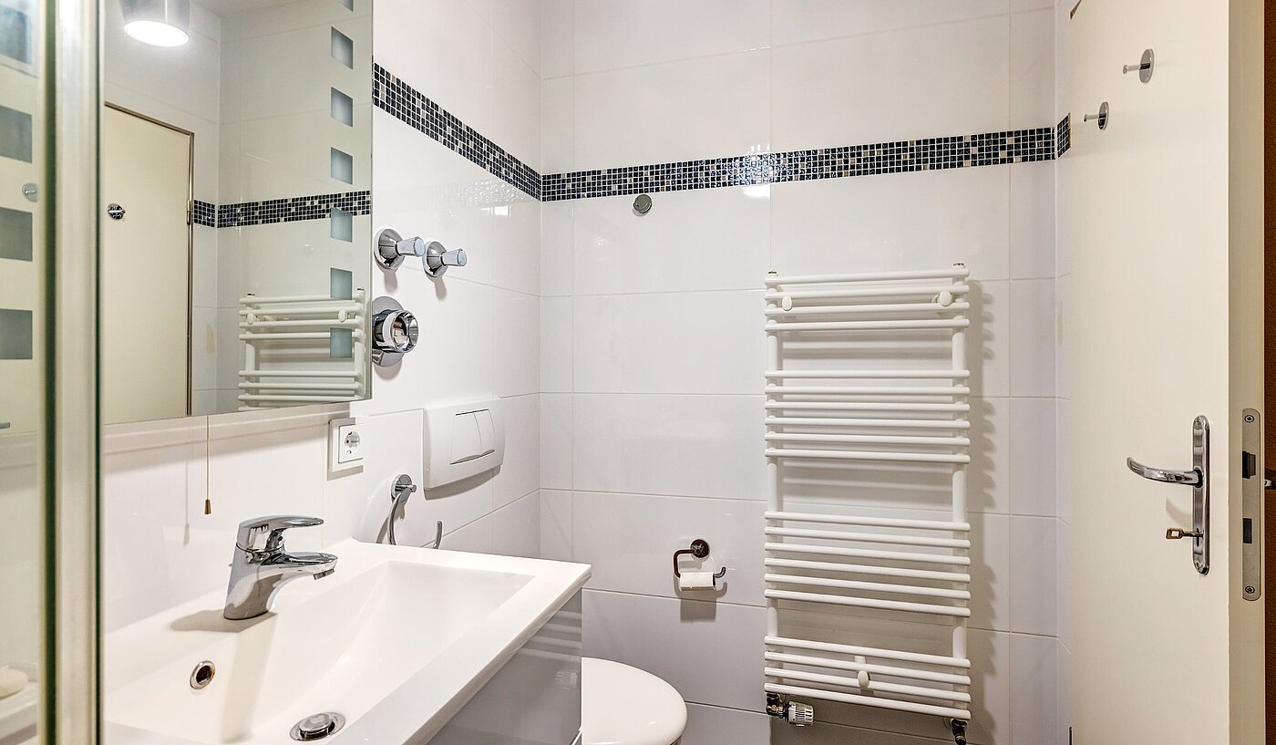 Appartement avec 2 pièces | München-Sendling | 2106ML2 | ..und Handtuchheizkörper