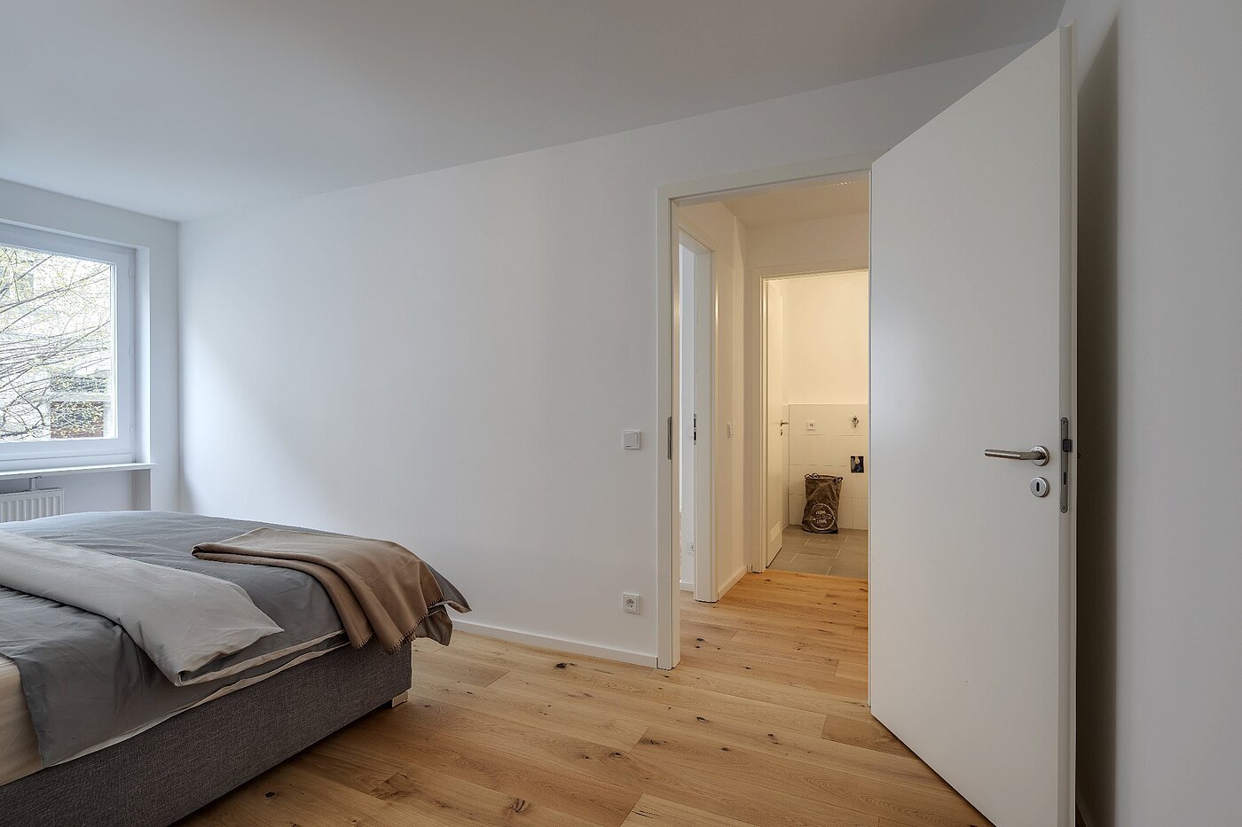 Appartement avec 3 pièces | München-Neuhausen | 1803D7 | Blick in die Diele
