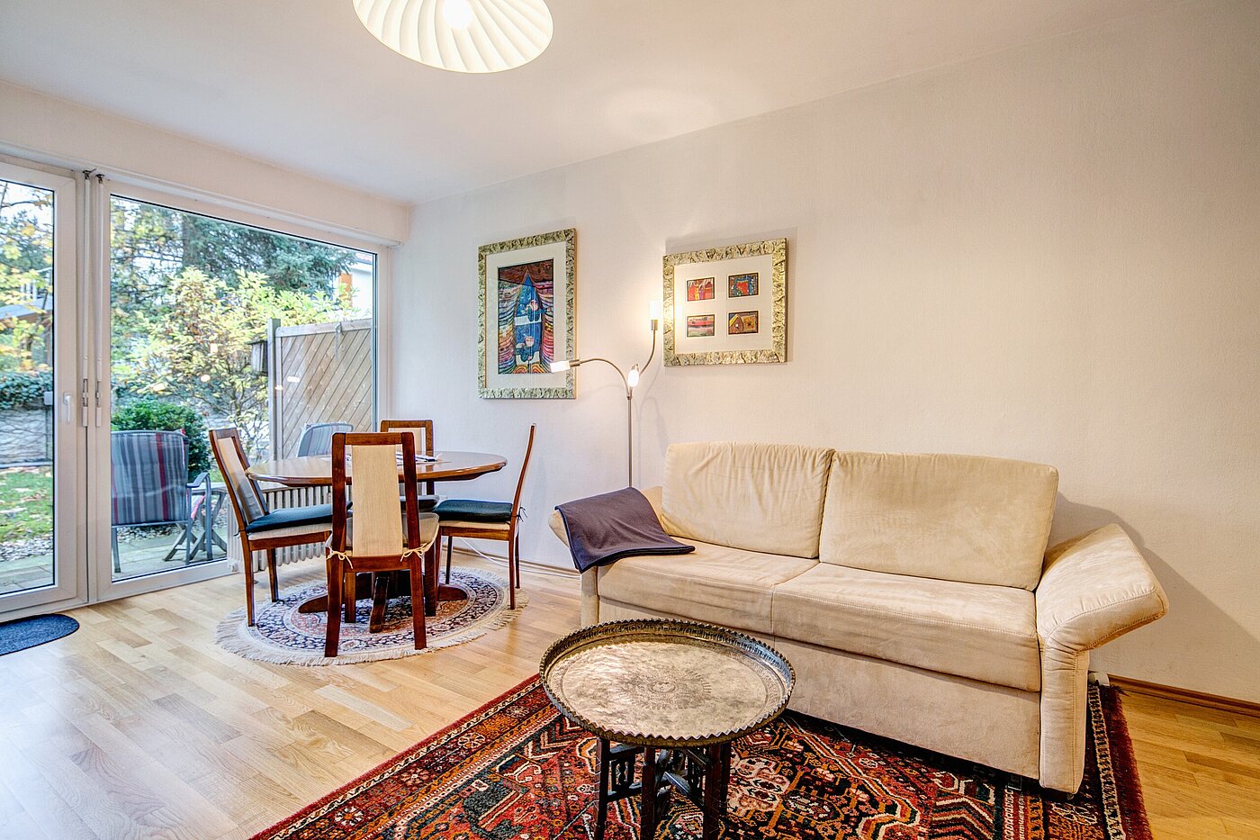 Apartment avec 1 pièce | München-Schwabing | 70257 | Wohnen, Essen...