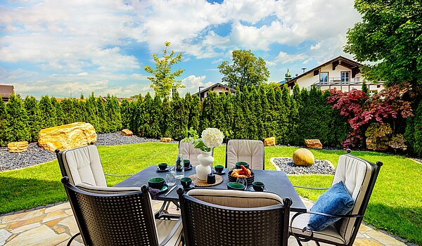 Appartement au rez-de-chaussée avec 3 pièces | Bad Wiessee | 70053 | Garten