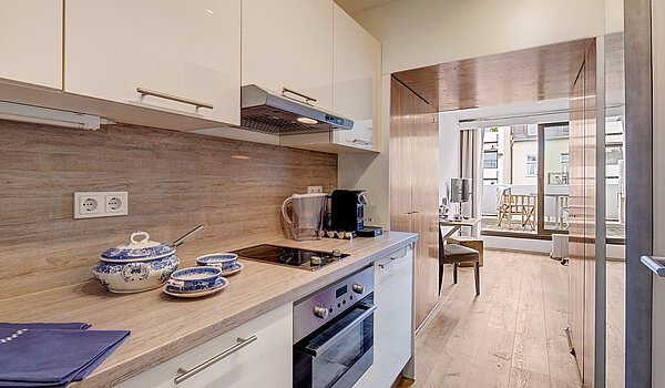 Apartment avec 1 pièce | München-Maxvorstadt | 70448 | Küchenzeile