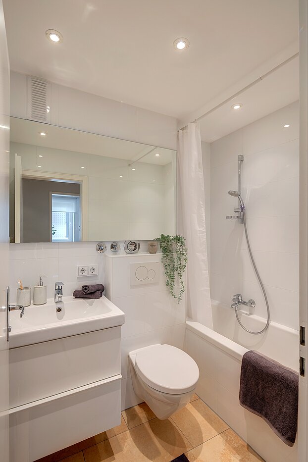 Appartement avec 2 pièces | München-Thalkirchen | 2204ML5 | Modernes Bad...