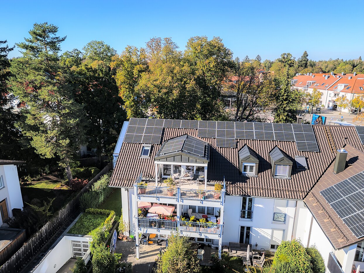 Appartement au dernier étage avec 3 pièces | 70501 | ...und oben