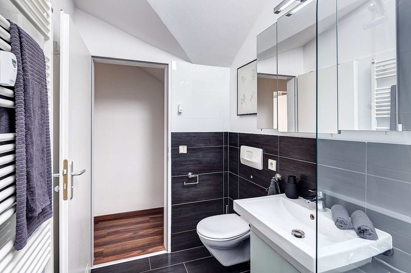 Appartement avec 2 pièces | München-Untermenzing | 70177 | ...mit stilvollen Fliesen...