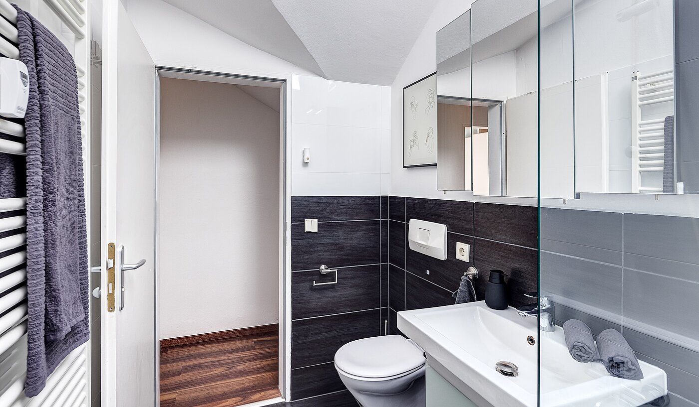 Appartement avec 2 pièces | München-Untermenzing | 70177 | ...mit stilvollen Fliesen...