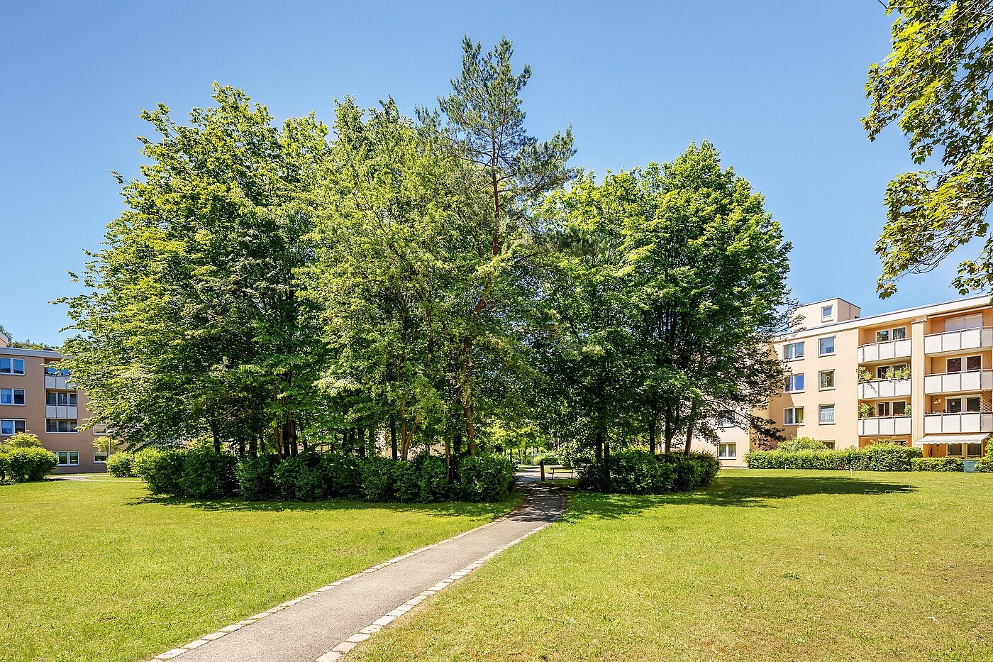 Appartement au rez-de-chaussée avec 4.5 pièces | München-Perlach | 2003ML6 | Gepflegte Außenanlagen