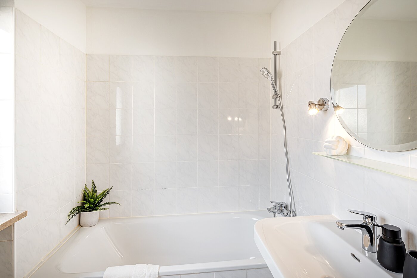 Maison mitoyenne avec 5 pièces | Unterschleißheim | 70187 | ...mit Badewanne