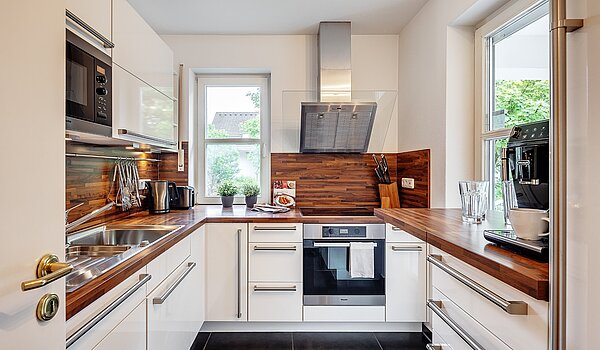 Appartement avec 3 pièces | München-Harlaching | 2108ML3 | Küche mit Einbauküche...