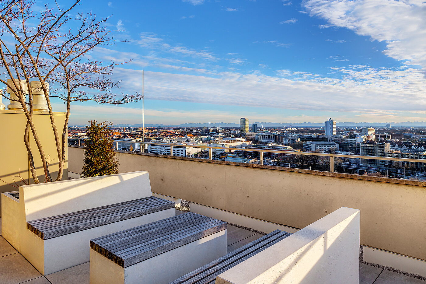 Apartment avec 1.5 pièces | München-Neuhausen | 70179 | Roofgarden bei Tag...