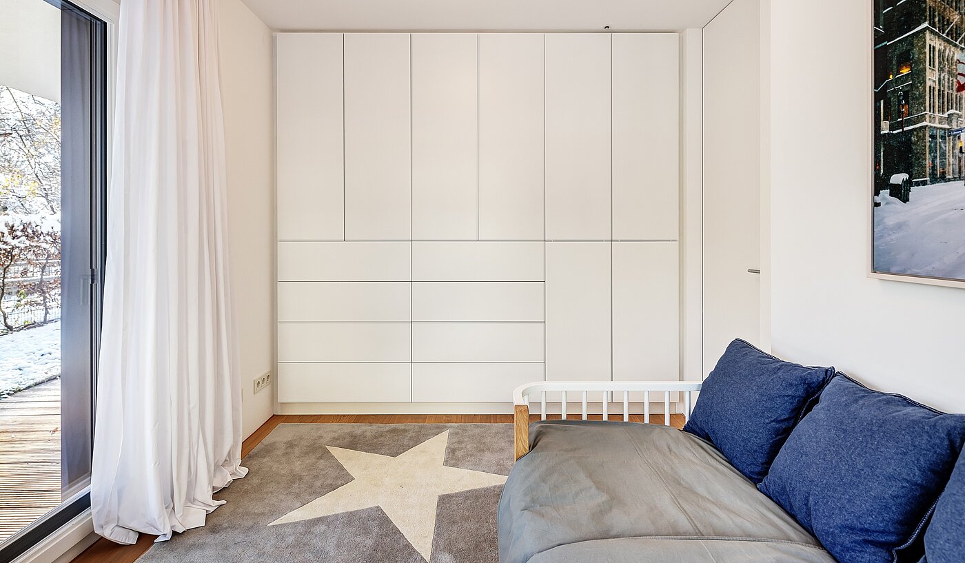 Appartement au rez-de-chaussée avec 3 pièces | 70309 | Zweites Schlafzimmer