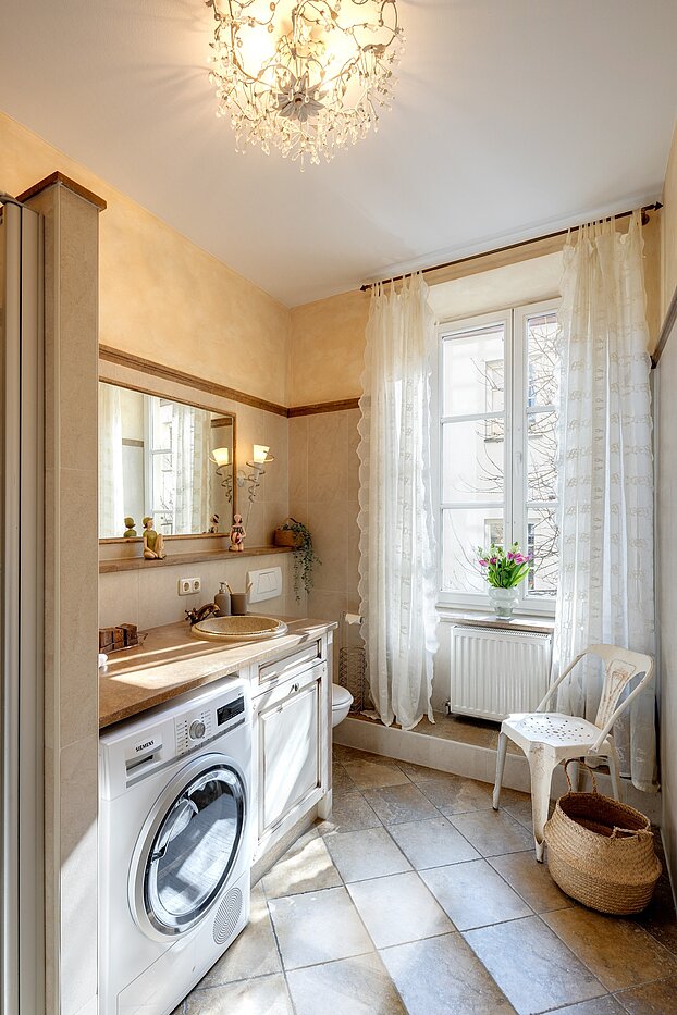 Appartement avec 5 pièces | München-Altstadt | 700121 | Masterbad mit Fenster...