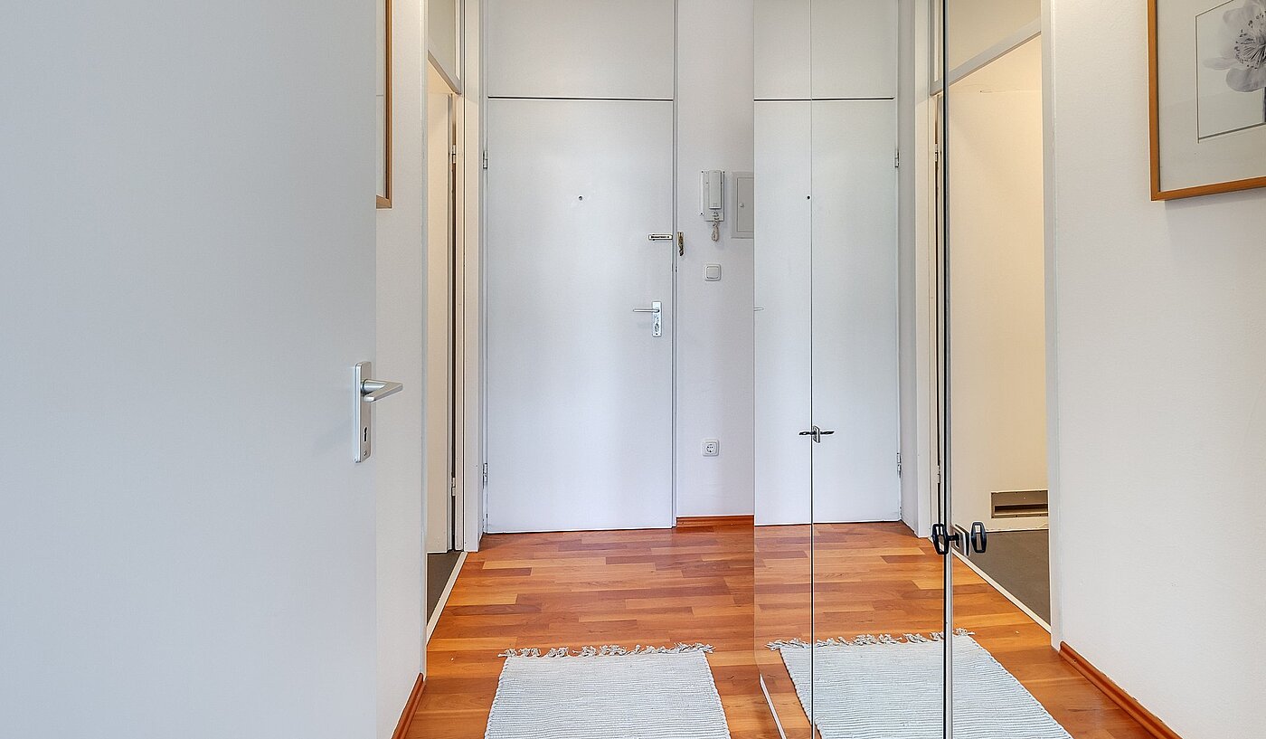 Appartement avec 1 pièce | München-Bogenhausen | 2103ML6 | Auch im Flur genügend Platz