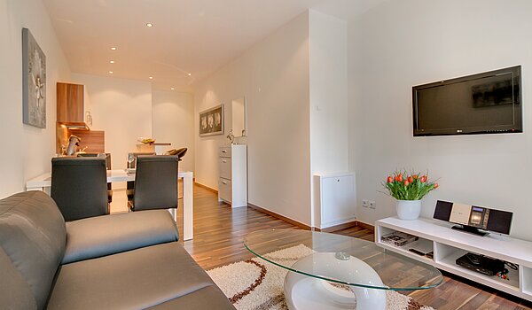 Appartement au rez-de-chaussée avec 4 pièces | München-Neuhausen | 70471 | Wohnzimmer