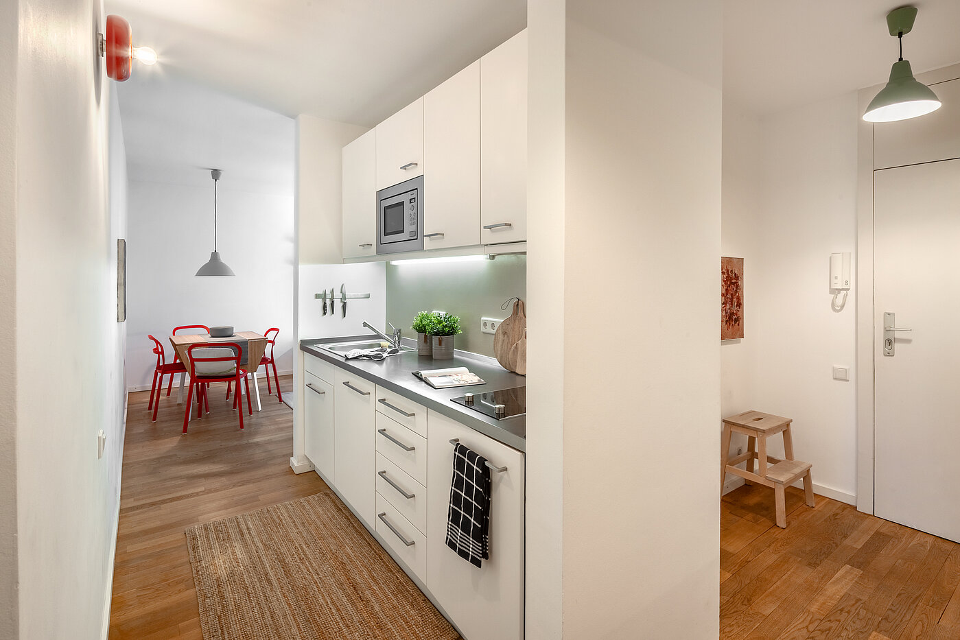 Appartement avec 2 pièces | München-Solln | 70418 | Moderne Einbauküche...