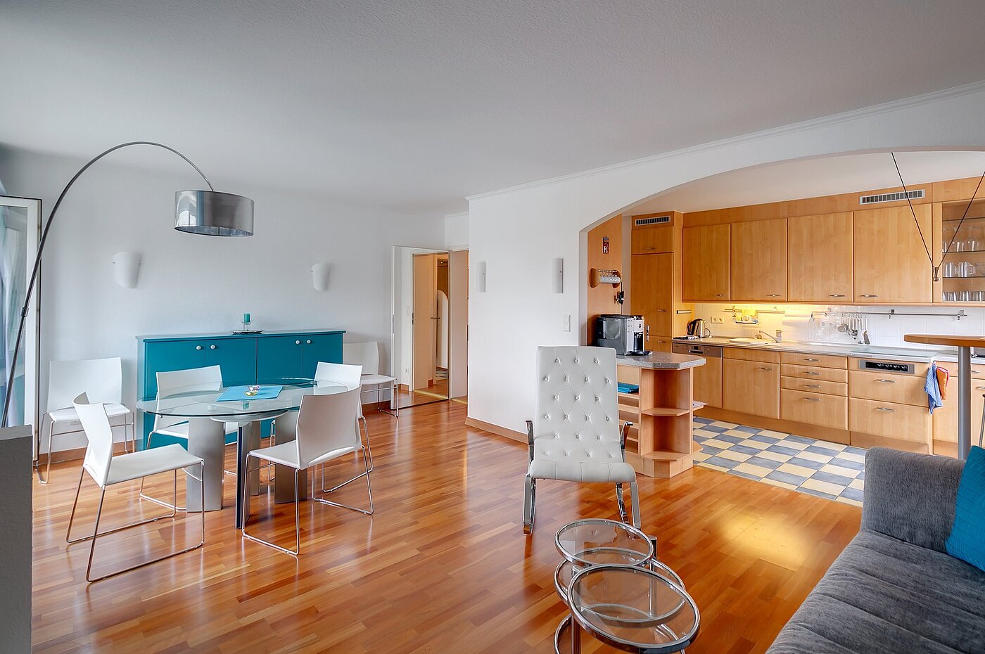 Appartement avec 2 pièces | München-Schwabing | 2102ML3 | Blick in die offene Küche