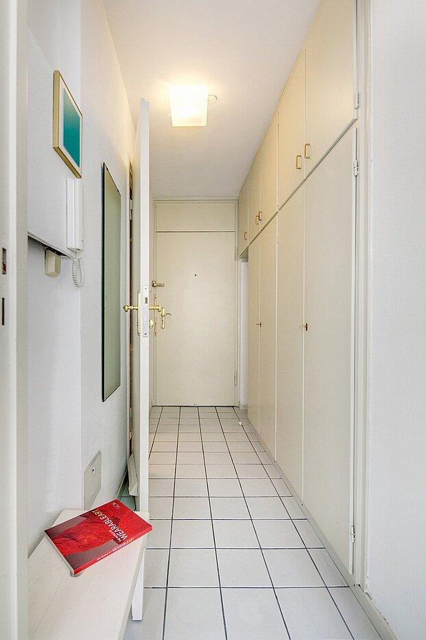 Appartement avec 1 pièce | München-Maxvorstadt | 2105ML7 | Diele mit Stauraum