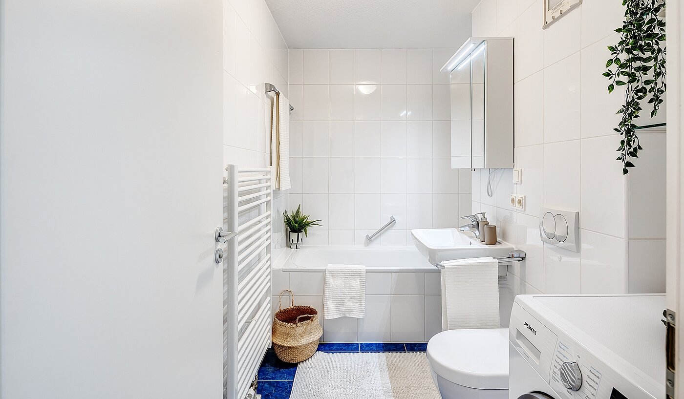 Appartement avec 3 pièces | München-Laim | 2206ML2 | mit einer Badewanne ausgestattet