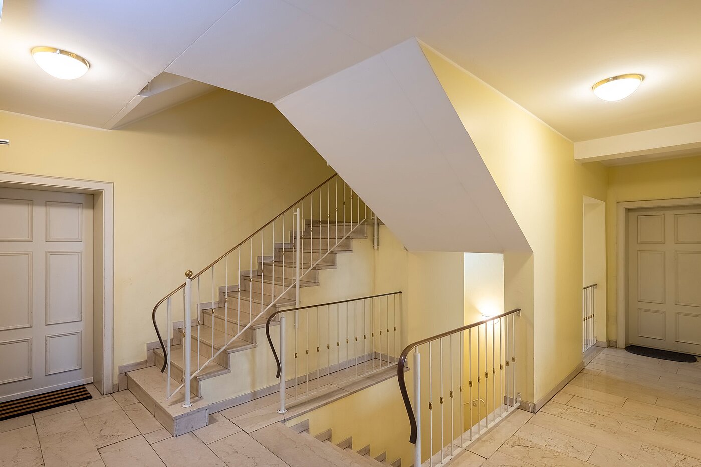 Appartement avec 1 pièce | München-Ludwigsvorstadt | 2108ML5 | Treppenhaus
