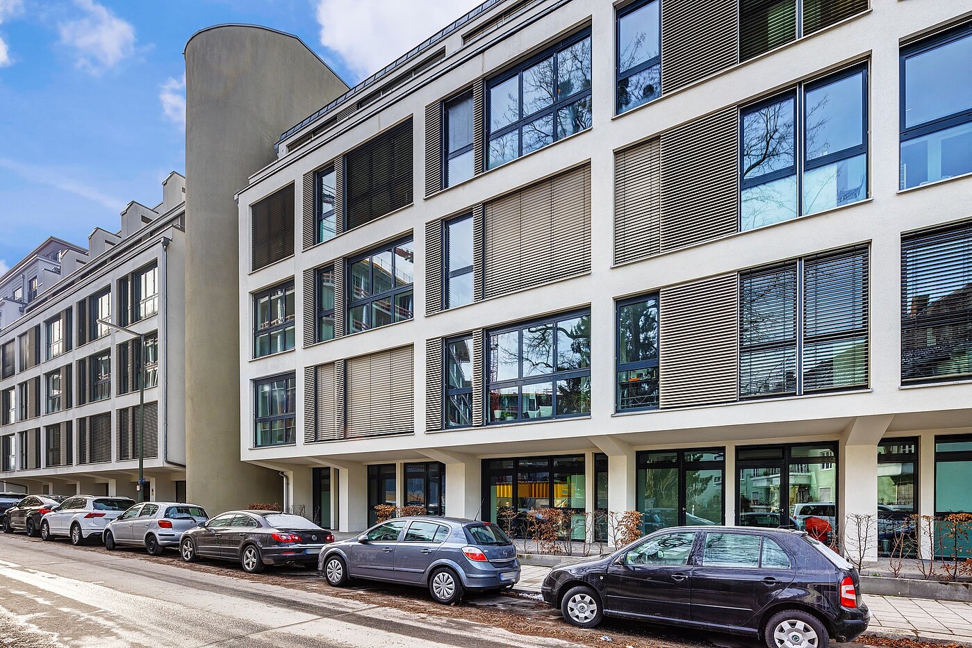 Appartement au rez-de-chaussée avec 1 pièce | München-Bogenhausen | 2301ML3 | Straßenansicht