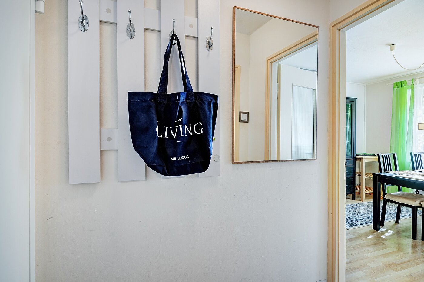 Rez-de-chaussée surélevé avec 1 pièce | München-Bogenhausen | 70301 | Eingangsbereich