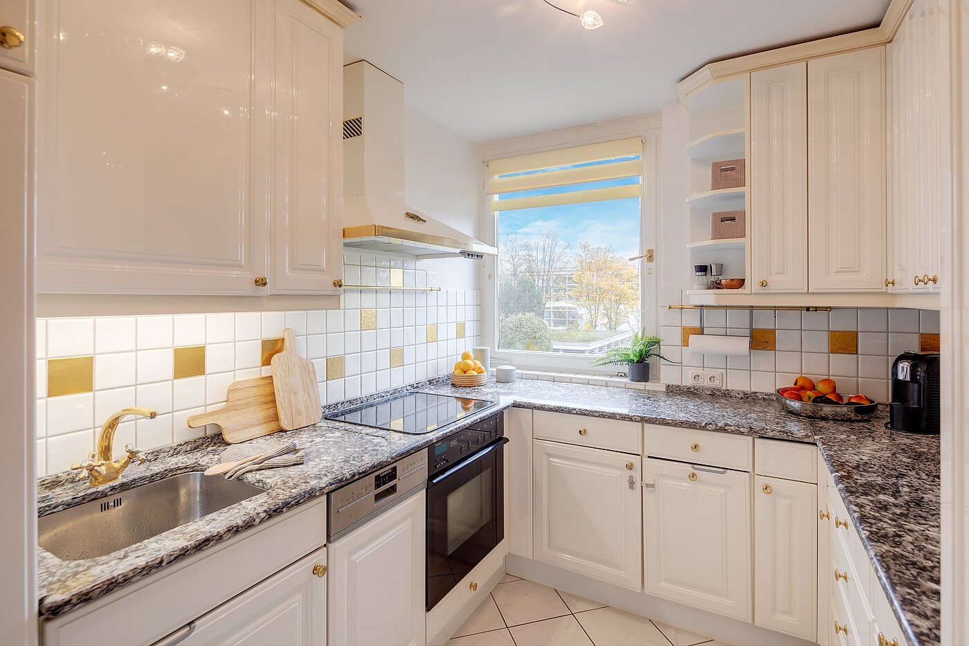 Appartement avec 3 pièces | München-Perlach | 2010ML5 | Küche mit Fenster