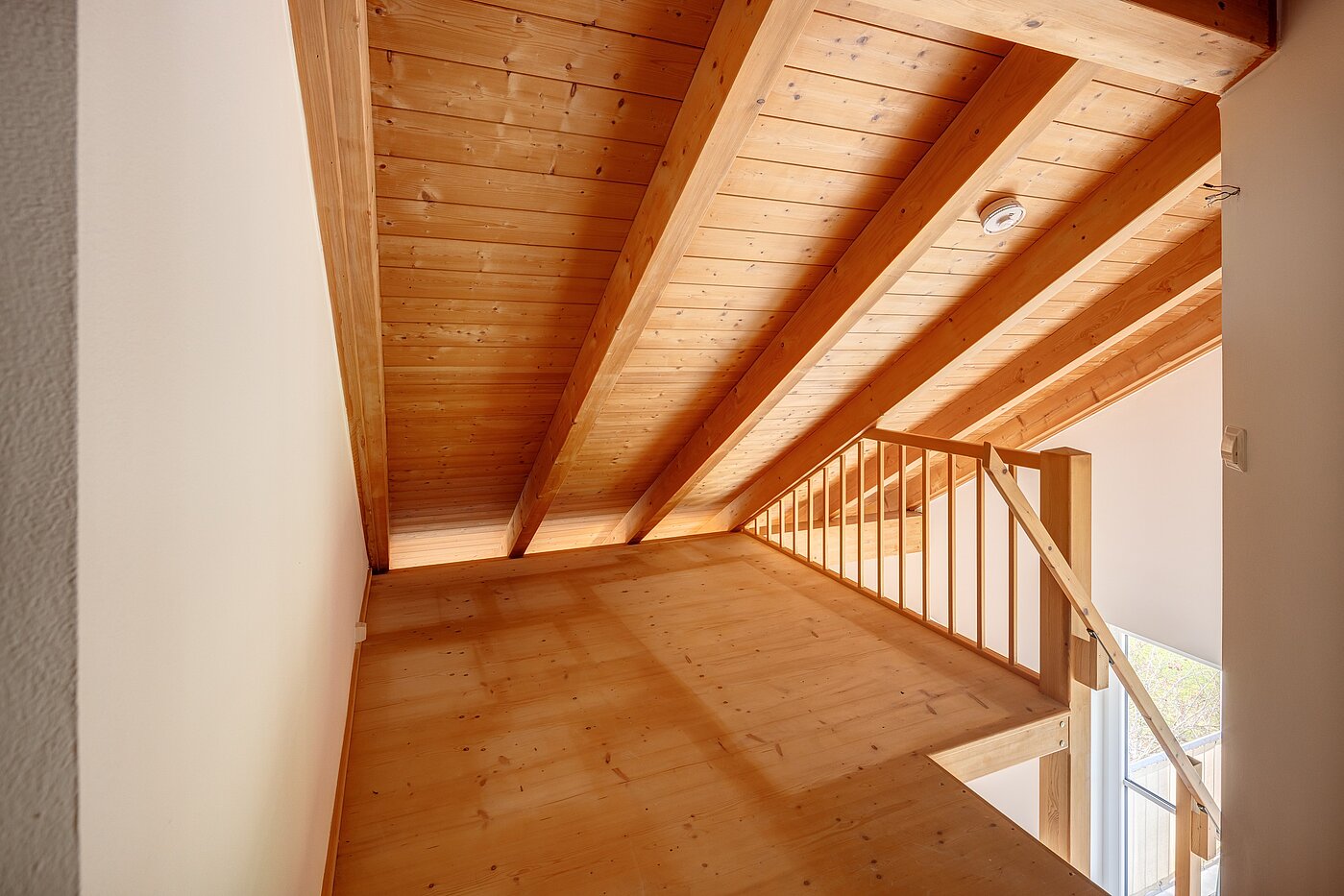 Appartement au dernier étage avec 2 pièces | 70314 | Galerie