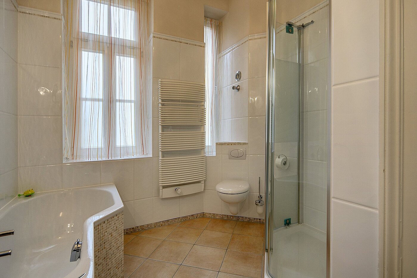 Appartement avec 3 pièces | München-Ludwigsvorstadt | 1905ML1 | Tageslichtbad mit Dusche...