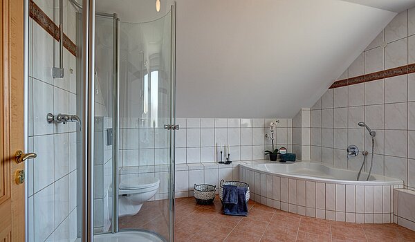 Appartement avec 5 pièces | München-Aubing | 1804ML3 | Bad im DG