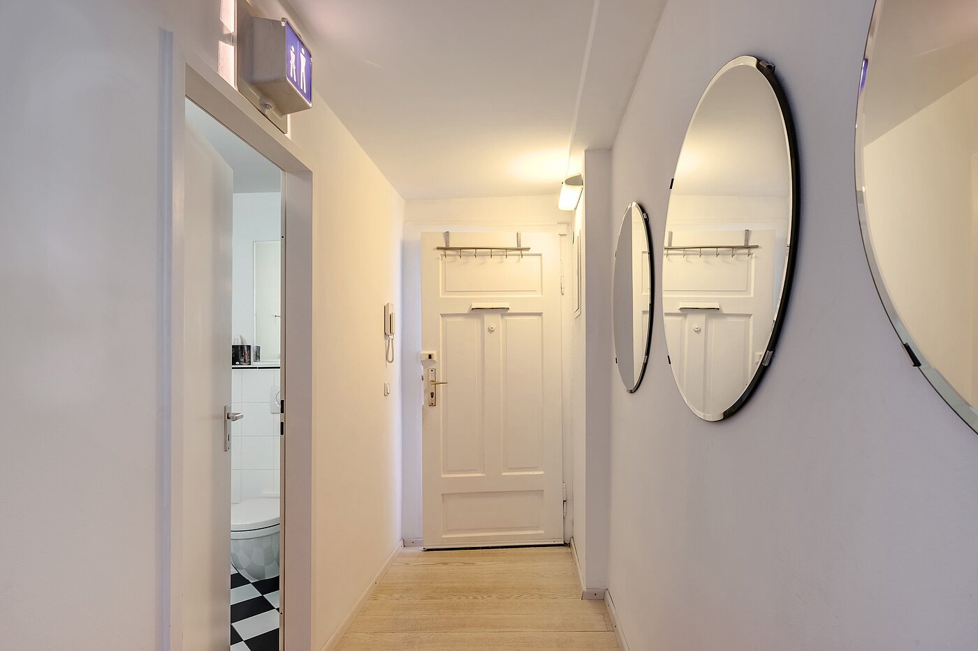Appartement avec 2 pièces | München-Isarvorstadt | 70089 | Geräumiger Eingangsbereich