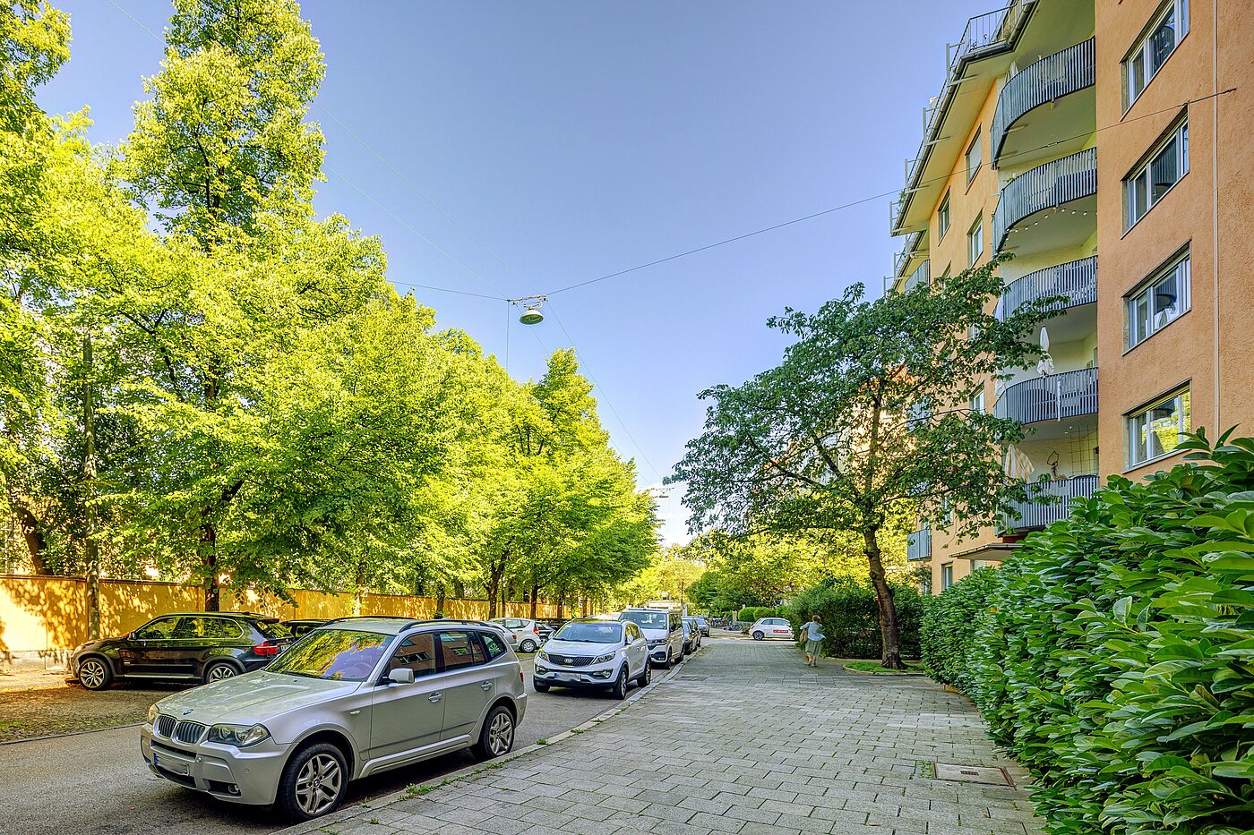 Apartment avec 1 pièce | München-Schwabing | 70198 | Umgebung im Sommer