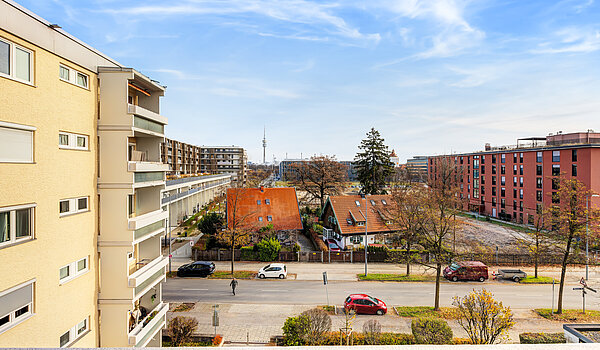 Appartement avec 2 pièces | München-Moosach | 70407 | Blick auf den Olympiaturm