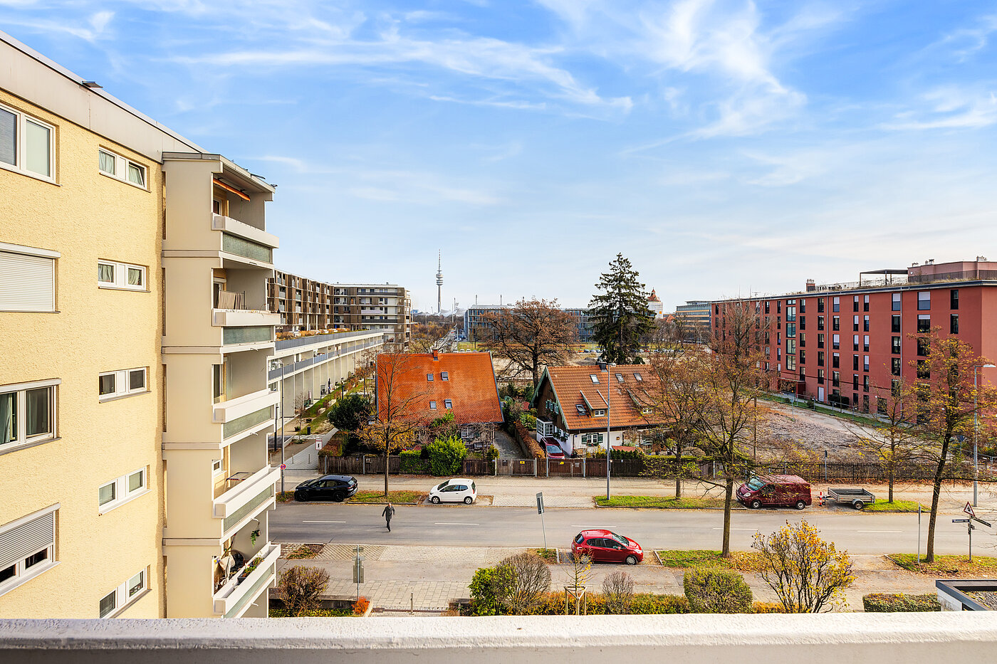 Appartement avec 2 pièces | München-Moosach | 70407 | Blick auf den Olympiaturm