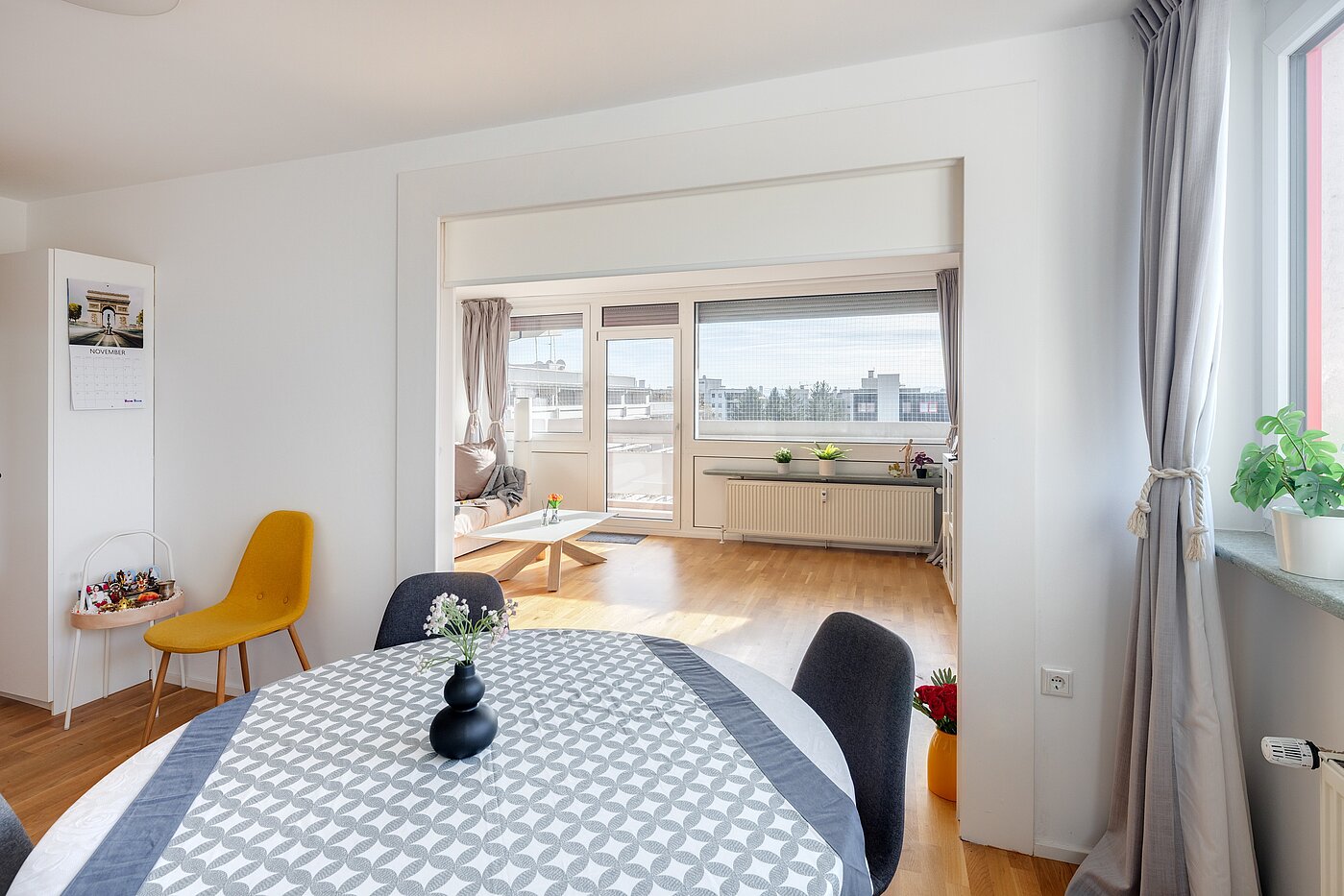 Appartement avec 3 pièces | München-Schwabing | 70318 | ...Wohnbereich offen...