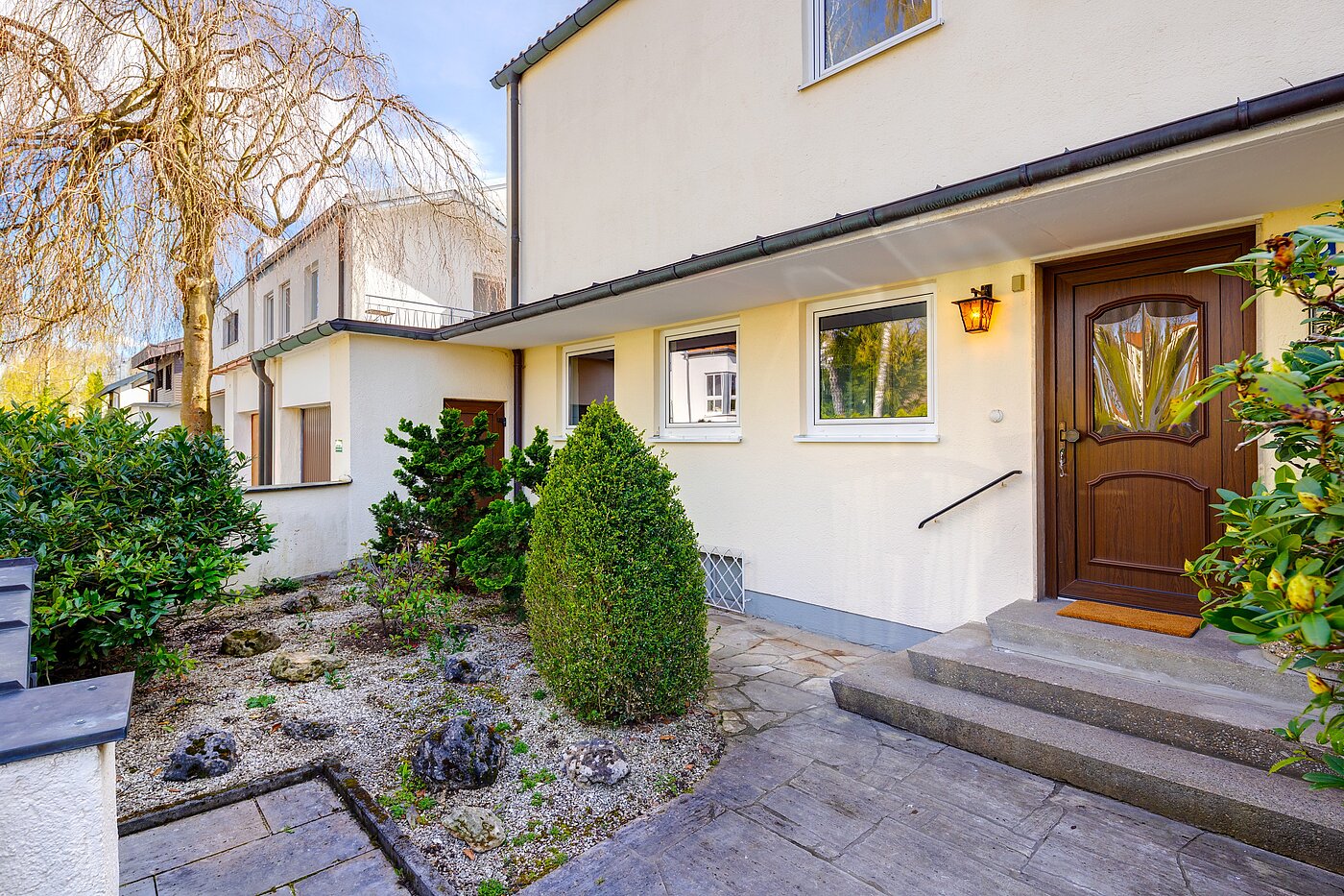 Maison jumelée avec 4 pièces | München-Solln | 70120 | Vorgarten