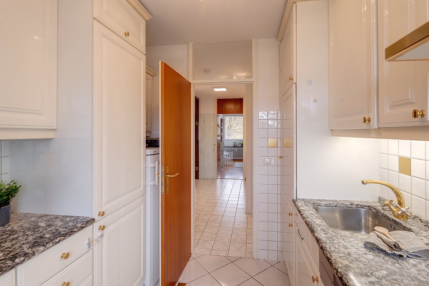 Appartement avec 3 pièces | München-Perlach | 2010ML5 | voll ausgestattet