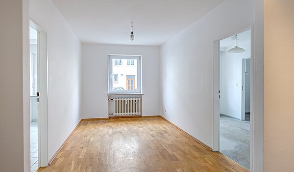 Rez-de-chaussée surélevé avec 2.5 pièces | München-Schwabing | 70441 | Esszimmer