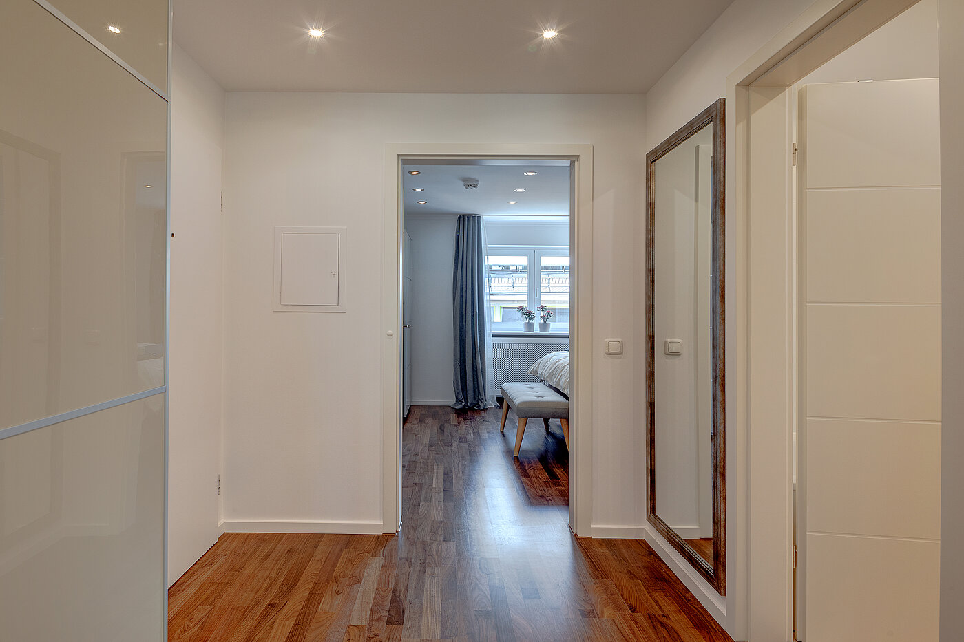Appartement avec 2 pièces | München-Schwabing | 70434 | Diele zum...