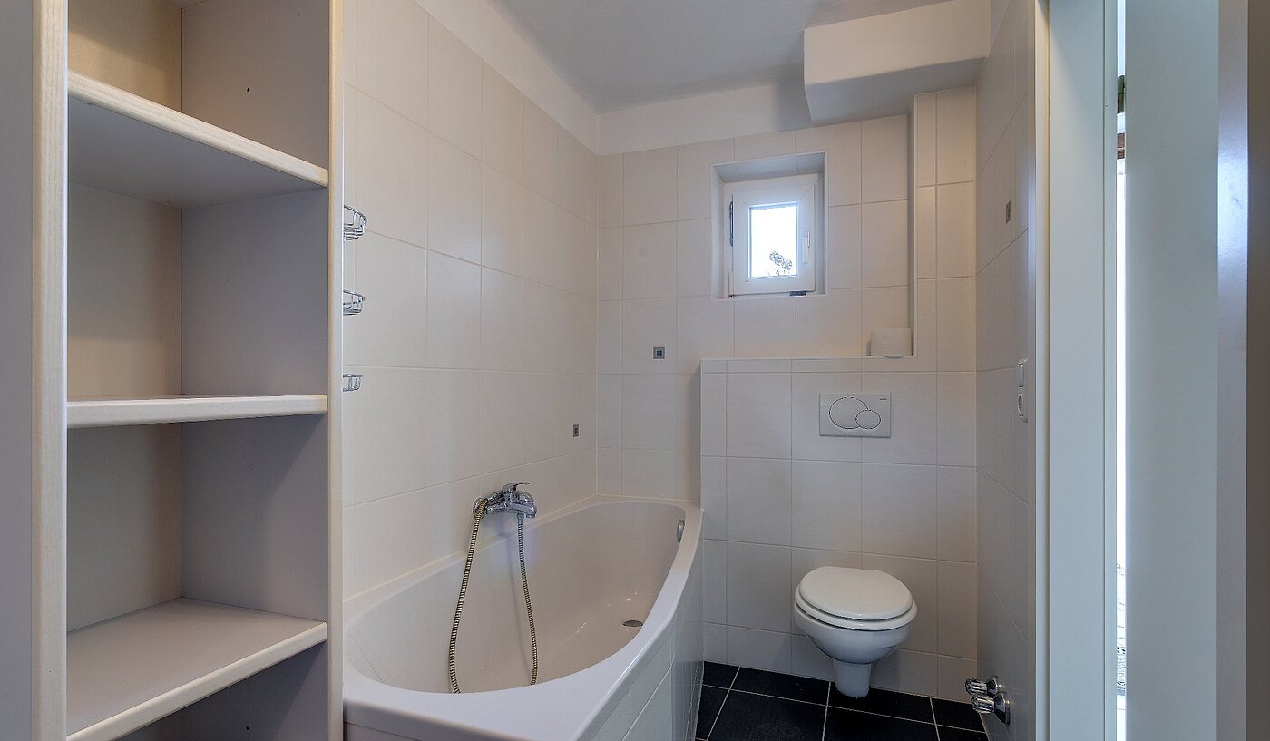 Bauernhaus avec 9 pièces | Hohenschäftlarn | 1805ML4 | Bad EG Haus 2