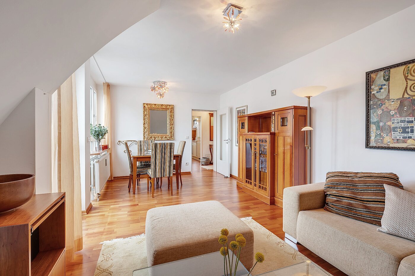 Appartement au dernier étage avec 2 pièces | München-Sendling | 1911ML4 | Gemütliches Wohnzimmer