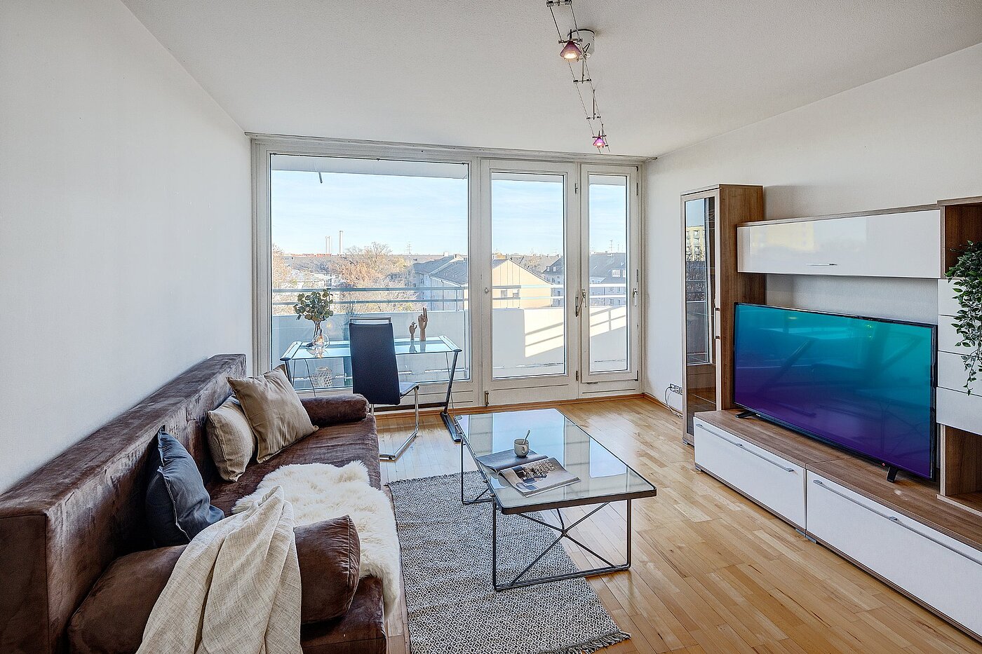 Appartement avec 2 pièces | München-Sendling-Westpark | 2010ML9 | Helles Wohnzimmer...