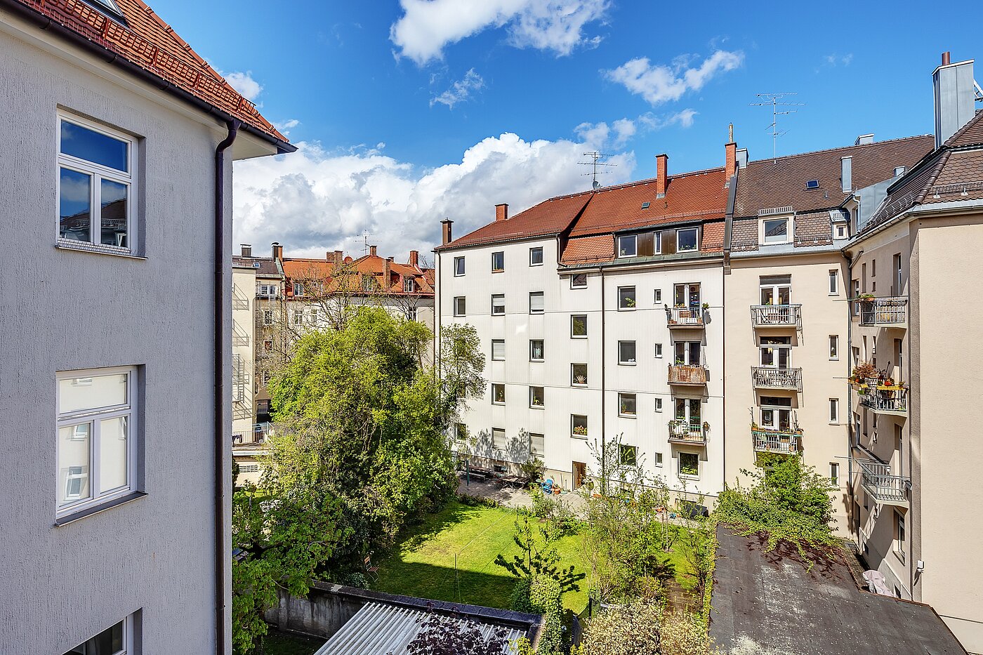 Appartement avec 1.5 pièces | München-Schwanthalerhöhe | 2211ML8 | Blick in den Innenhof