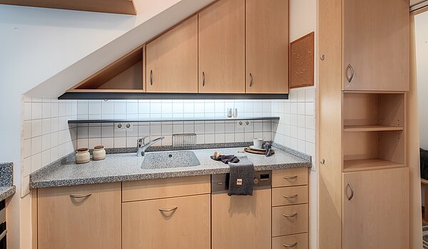 Appartement au dernier étage avec 3 pièces | 70501 | Küche mit...