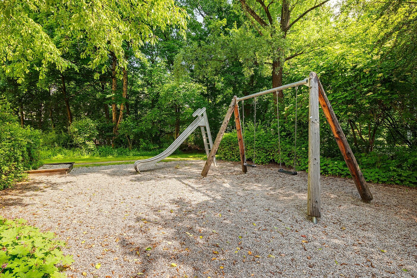 Appartement avec 1 pièce | München-Schwabing | 2104ML4 | Spielplatz