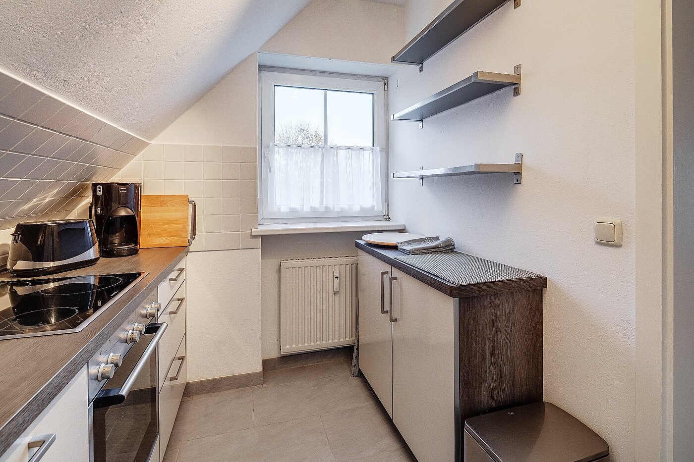 Appartement avec 2 pièces | Unterhaching | 2004ML7 | helle Küche