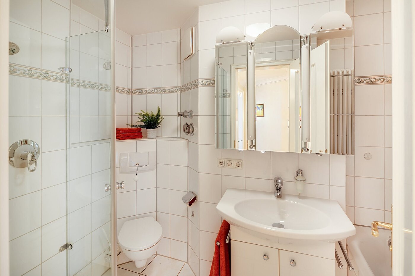 Appartement avec 2 pièces | München-Sendling | 2010ML1 | Hell gefliest mit Dusche...
