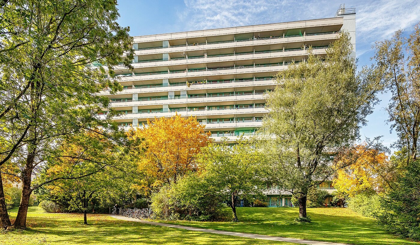 Appartement avec 2 pièces | München-Sendling-Westpark | 2010ML9 | Ansicht Fassade