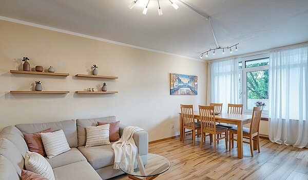 Appartement avec 4 pièces | München-Aubing | 70276 | KI-generiertes Möblierungsbeispiel